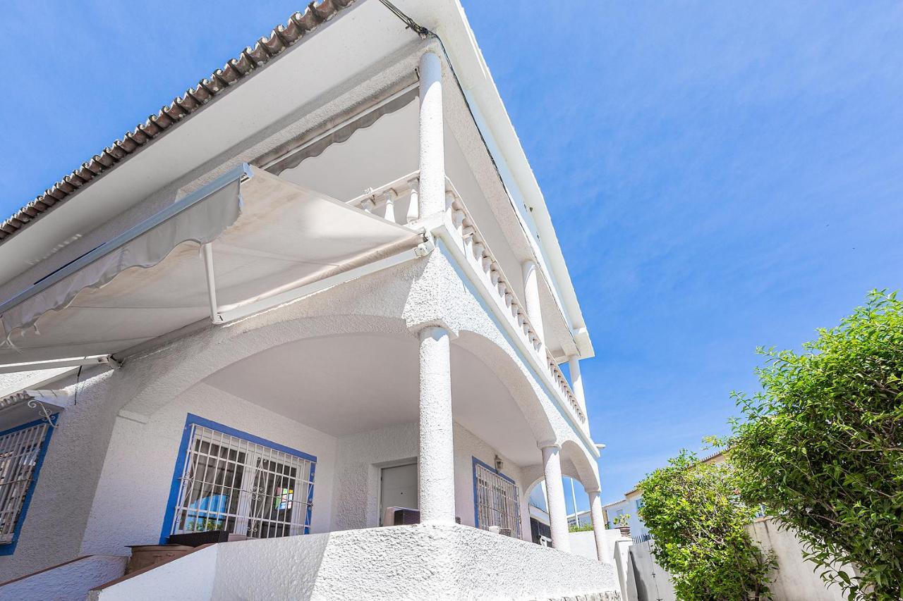 Monko Villa Mieres Torremolinos Eksteriør billede